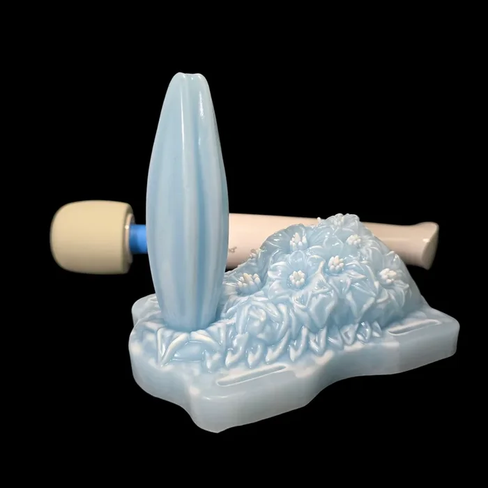 The Lilly – Massage Wand Grinder